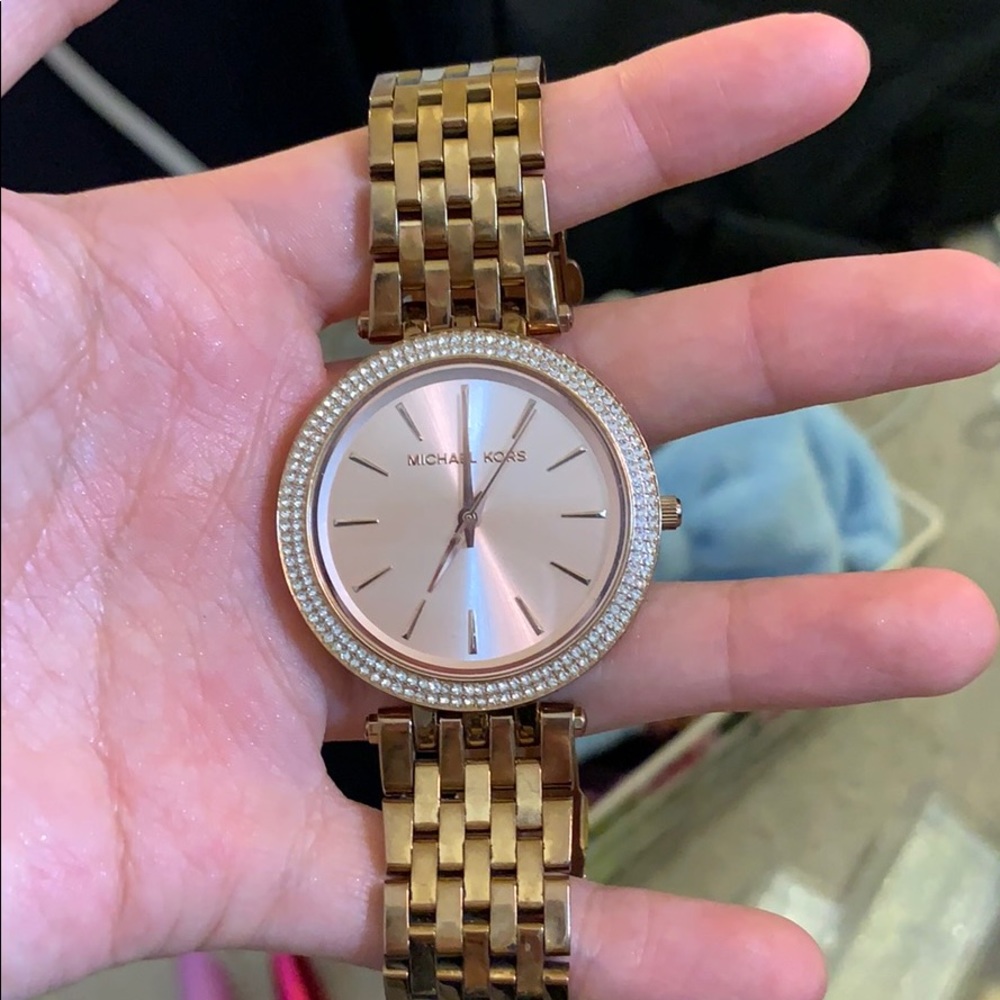 Michael Kors rose gold watch